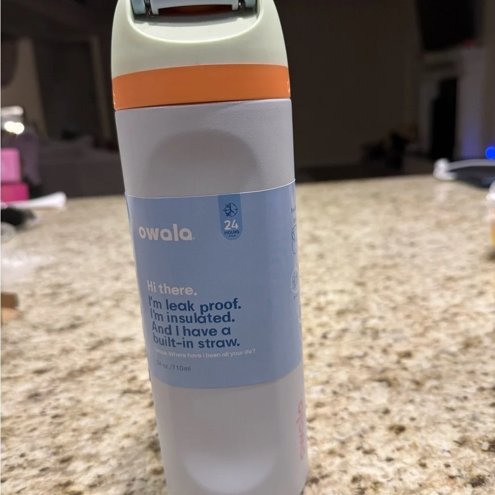 Owala Insulated Tumbler with Built-in Straw 24oz.
